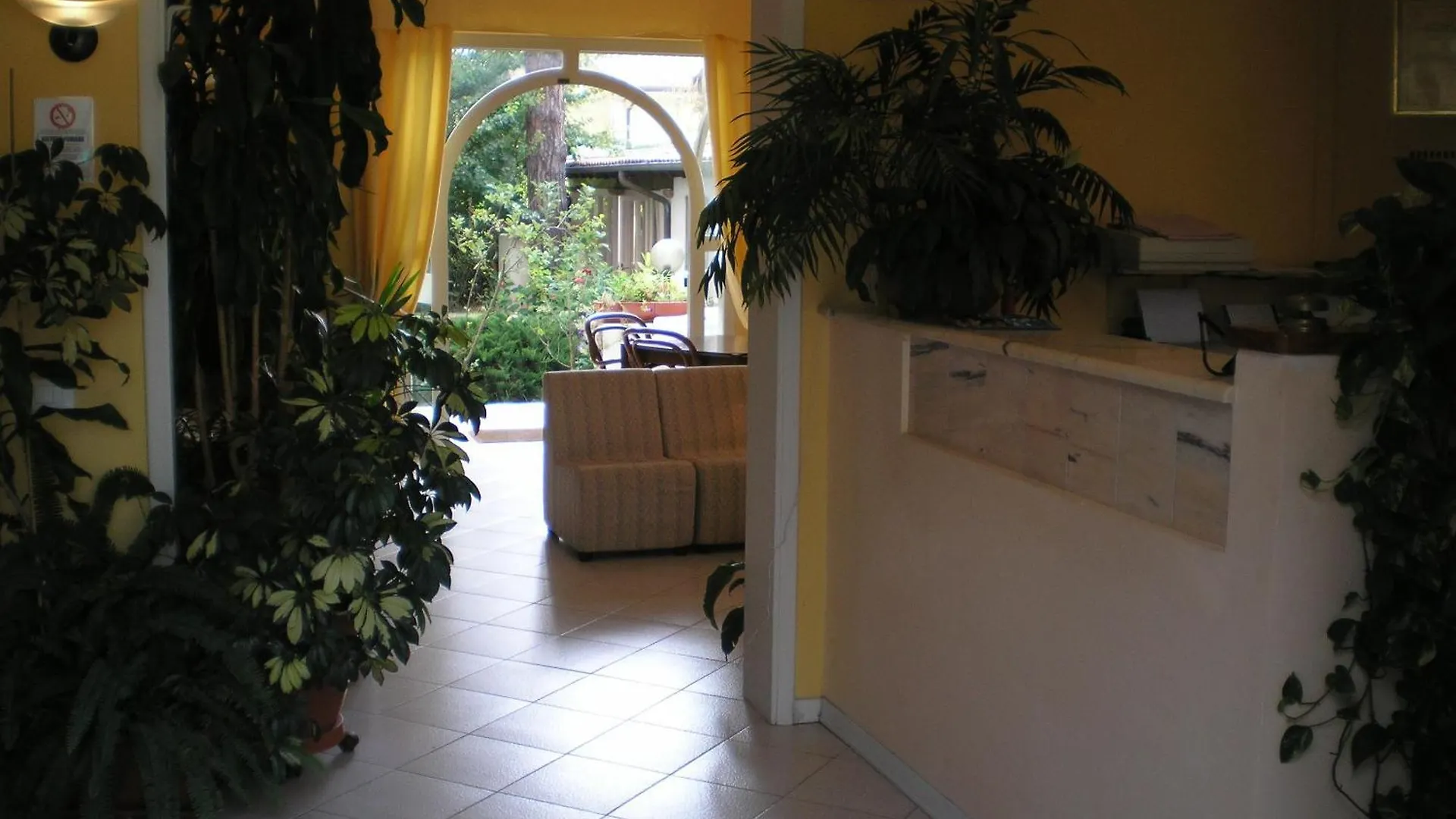 Hotel Elizabeth Marina di Pietrasanta 3*,  Italy